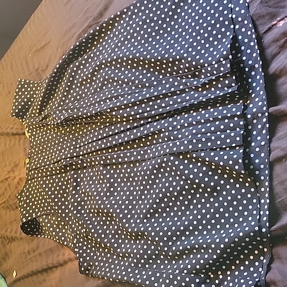 Black and White Polka Dot Sleeveless Shirt - XL - great under your fav blazer! - Picture 1 of 4